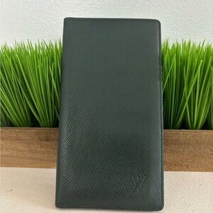 Louis Vuitton Taiga Leather Bifold Long Wallet  Green